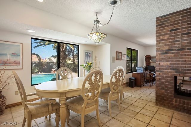 5410 Manteca Circle, Las Vegas, NV 89118