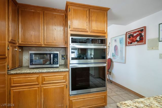 5410 Manteca Circle, Las Vegas, NV 89118