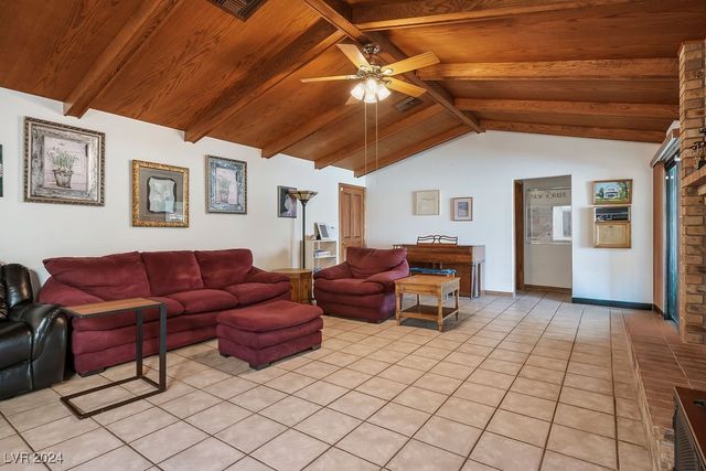 5410 Manteca Circle, Las Vegas, NV 89118