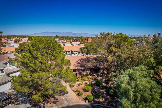 5410 Manteca Circle, Las Vegas, NV 89118