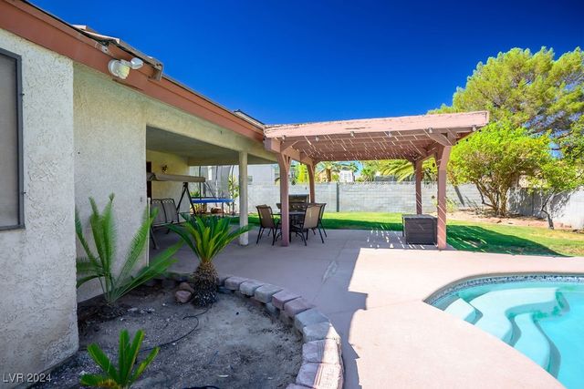 5410 Manteca Circle, Las Vegas, NV 89118