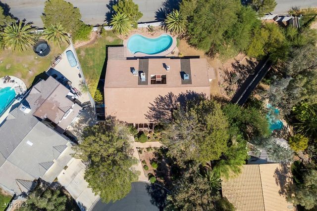 5410 Manteca Circle, Las Vegas, NV 89118