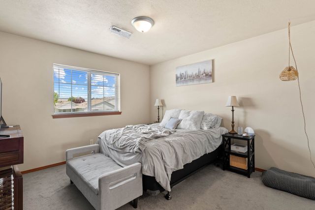 931-933 N Stanley St, Medical Lake, WA 99022