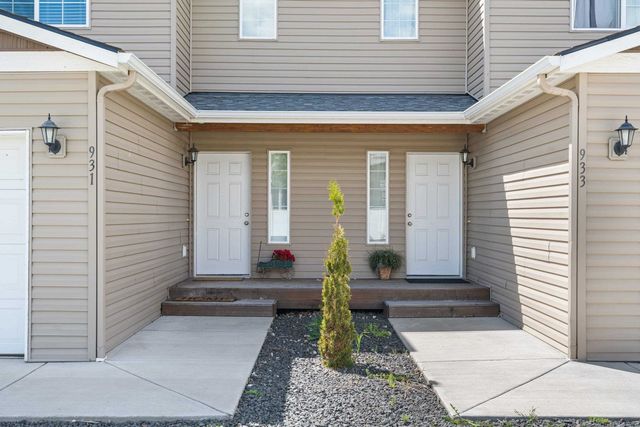 931-933 N Stanley St, Medical Lake, WA 99022
