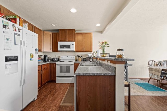 931-933 N Stanley St, Medical Lake, WA 99022