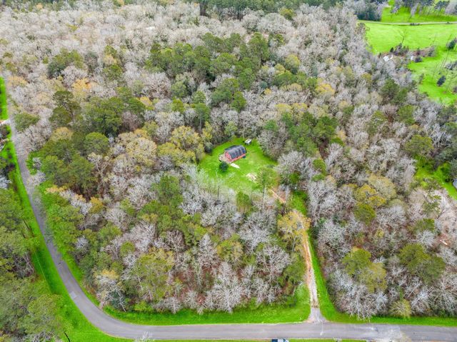 17868 Dogwood Drive, Conroe, TX 77303