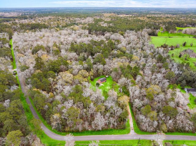 17868 Dogwood Drive, Conroe, TX 77303