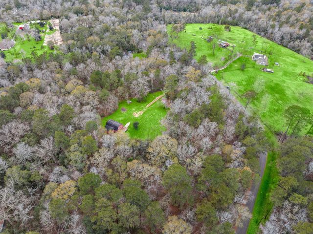 17868 Dogwood Drive, Conroe, TX 77303