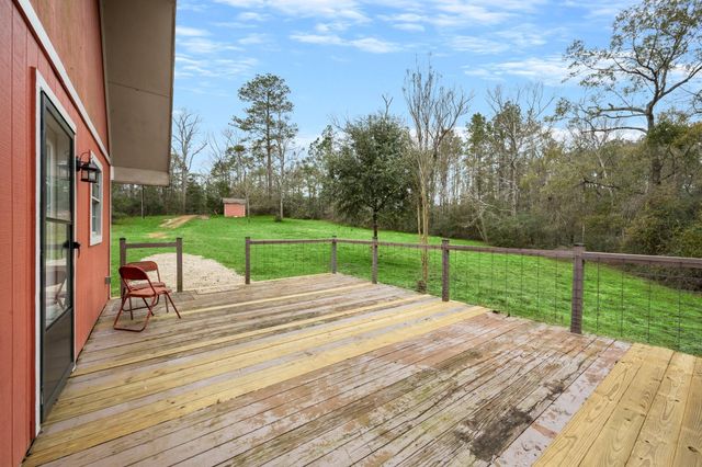 17868 Dogwood Drive, Conroe, TX 77303