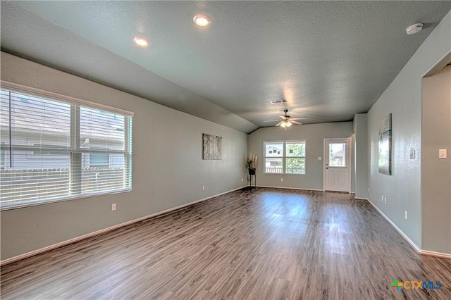 508 Xanadu Drive, Jarrell, TX 76537