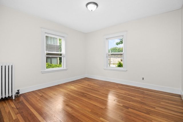 44 Hillsdale Street 1 1, Boston, MA 02124