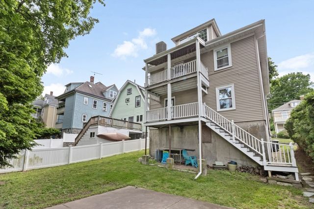 44 Hillsdale Street 1 1, Boston, MA 02124