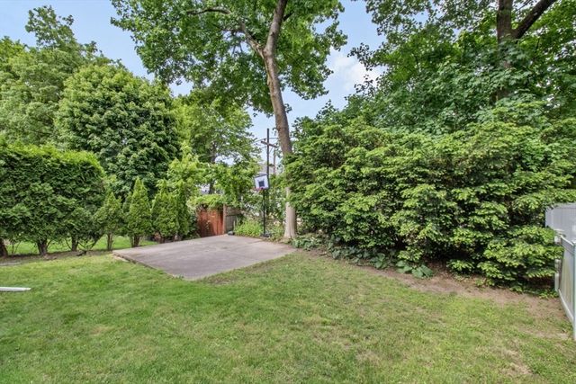 44 Hillsdale Street 1 1, Boston, MA 02124