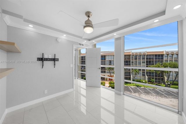 701 Three Islands Blvd 411, Hallandale Beach, FL 33009