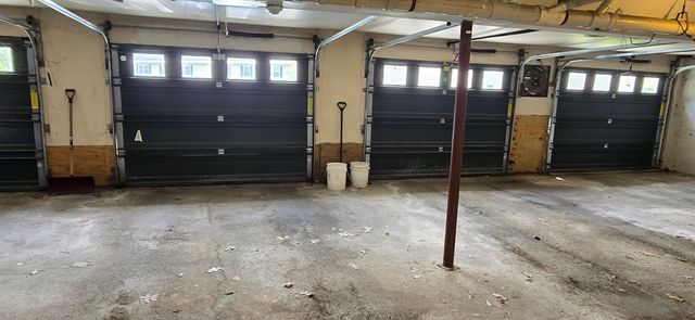 204 Mechanic St Apt 22, Lebanon, NH 03766