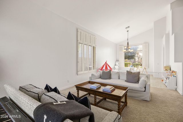 1631 W PRESCOTT Drive, Chandler, AZ 85248