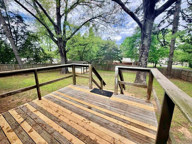 815 E fir Street, Russellville, AR 72802