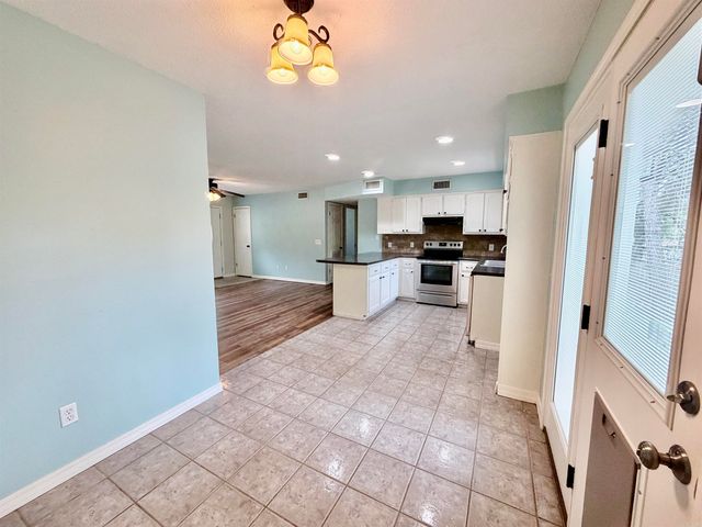 815 E fir Street, Russellville, AR 72802