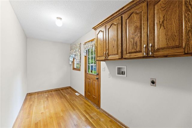 13312 W 61st Terrace, Shawnee, KS 66216