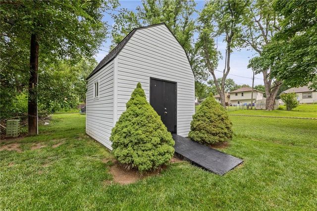 13312 W 61st Terrace, Shawnee, KS 66216
