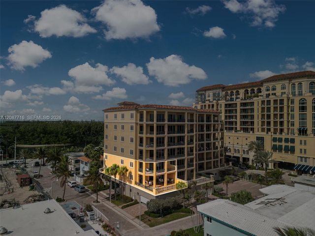 3415 N Ocean Drive 204, Hollywood, FL 33019