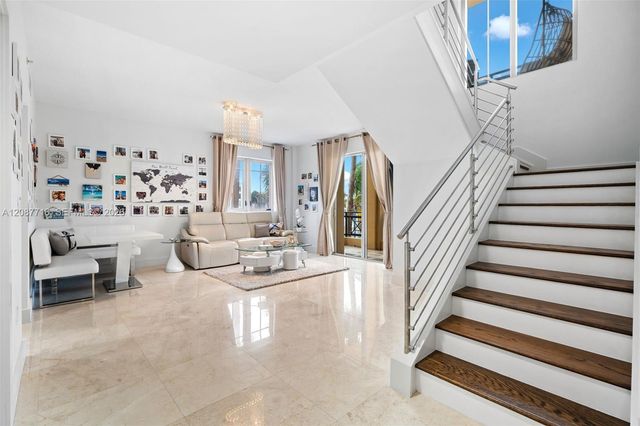 3415 N Ocean Drive 204, Hollywood, FL 33019
