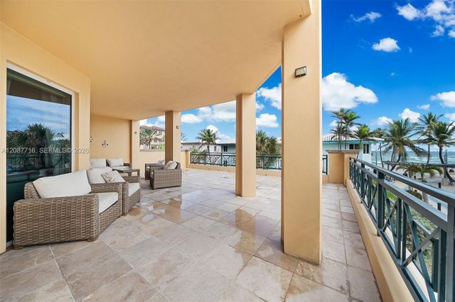 3415 N Ocean Drive 204, Hollywood, FL 33019
