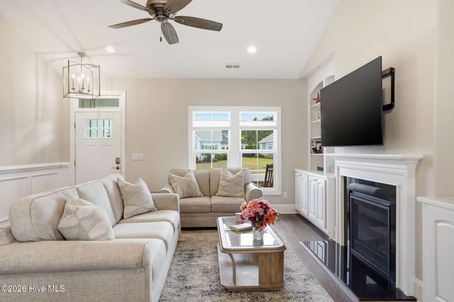1326 Star Grass Way, Leland, NC 28451