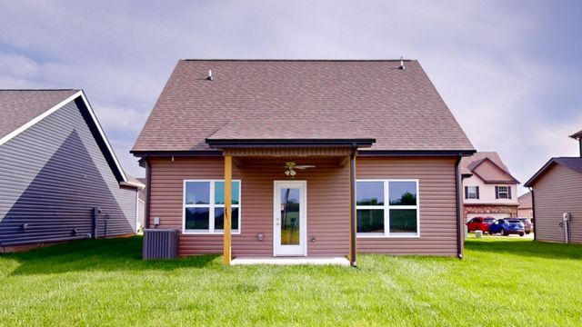 500 Ayden Ln, Clarksville, TN 37042