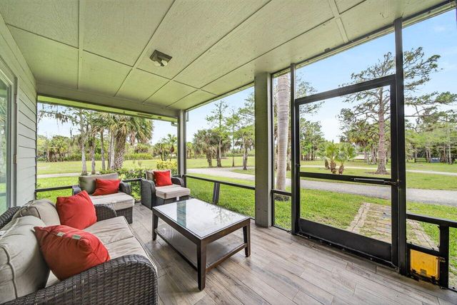2741 Buck Ridge Trail, Loxahatchee, FL 33470
