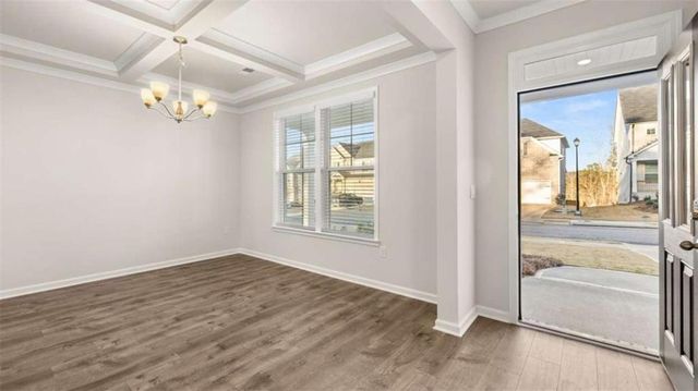 2066 Winged Elm Way N, Lawrenceville, GA 30045