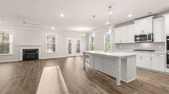 2066 Winged Elm Way N, Lawrenceville, GA 30045