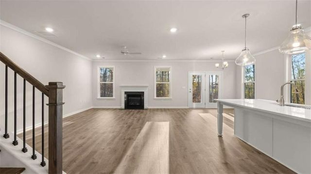 2066 Winged Elm Way N, Lawrenceville, GA 30045