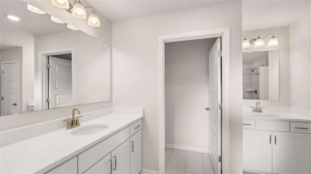 2066 Winged Elm Way N, Lawrenceville, GA 30045