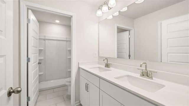 2066 Winged Elm Way N, Lawrenceville, GA 30045