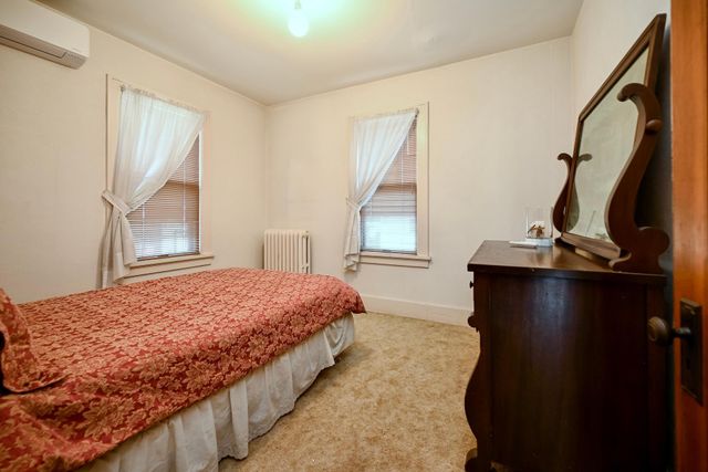 1252 W Broadway Street, Winona, MN 55987