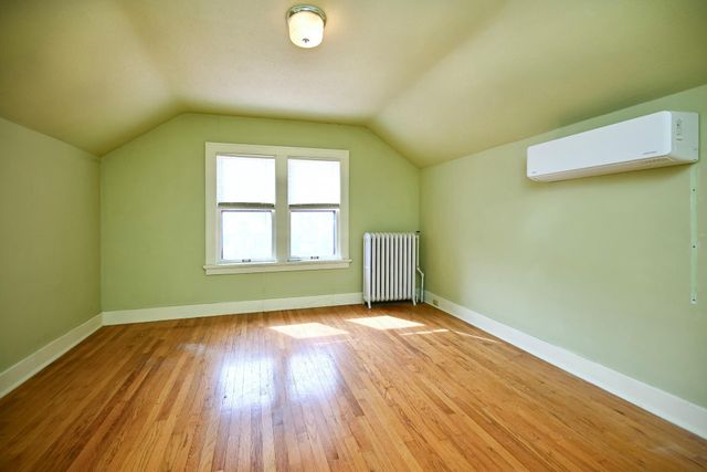 1252 W Broadway Street, Winona, MN 55987