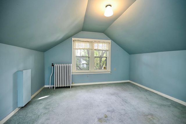 1252 W Broadway Street, Winona, MN 55987