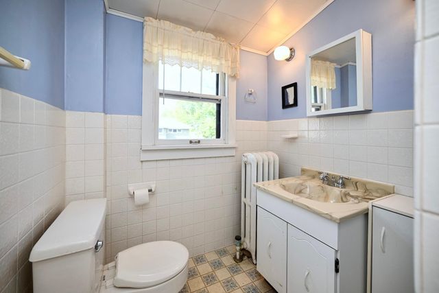 1252 W Broadway Street, Winona, MN 55987