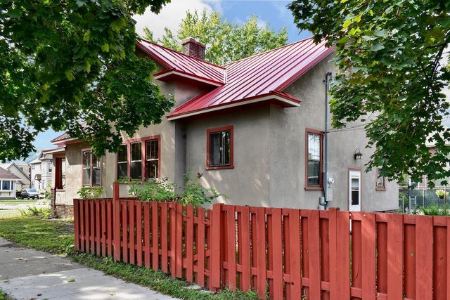 1252 W Broadway Street, Winona, MN 55987