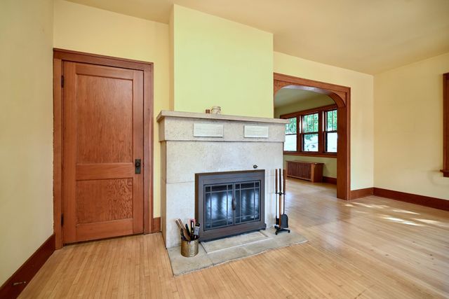 1252 W Broadway Street, Winona, MN 55987