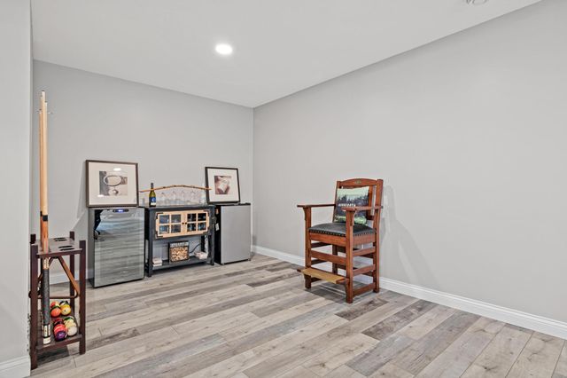 1289 Bucher Avenue, Shoreview, MN 55126