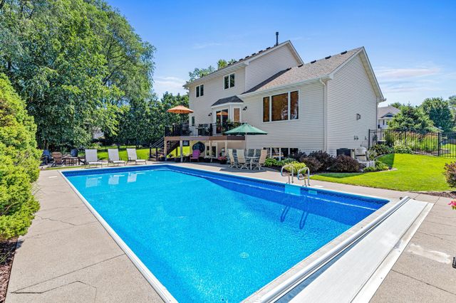 1289 Bucher Avenue, Shoreview, MN 55126