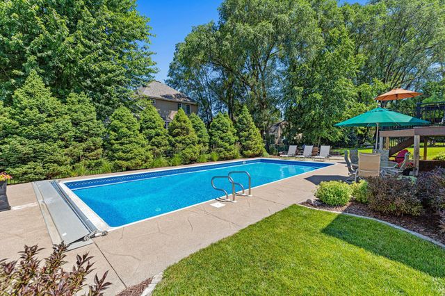 1289 Bucher Avenue, Shoreview, MN 55126