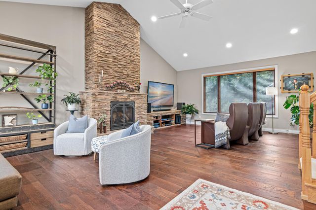 1289 Bucher Avenue, Shoreview, MN 55126