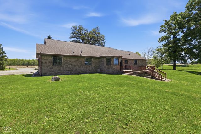 6750 S State Road 75, Coatesville, IN 46121