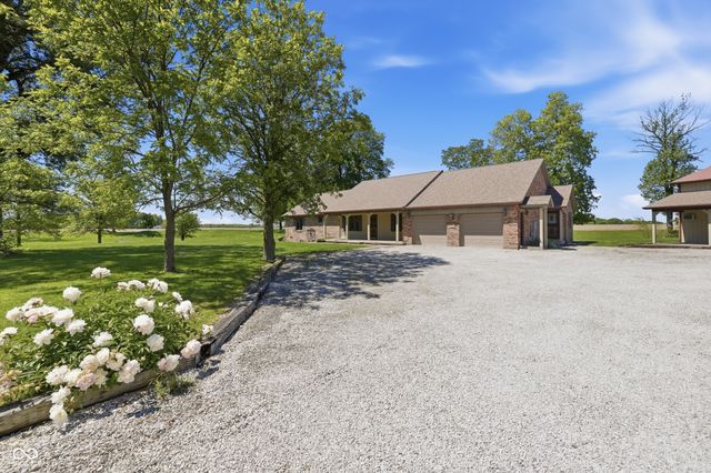 6750 S State Road 75, Coatesville, IN 46121