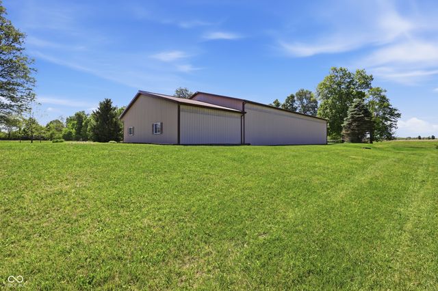 6750 S State Road 75, Coatesville, IN 46121