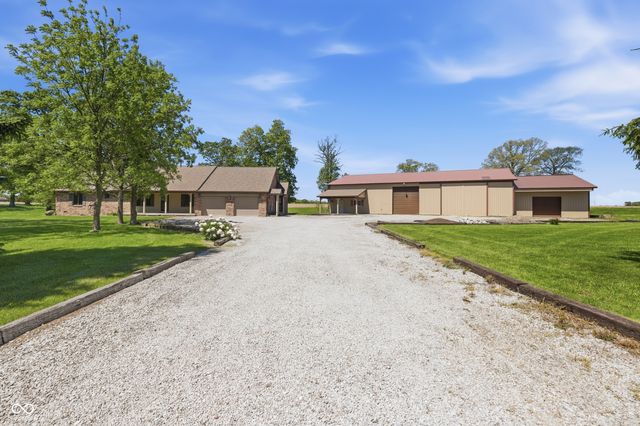 6750 S State Road 75, Coatesville, IN 46121