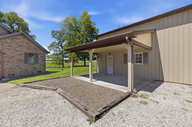 6750 S State Road 75, Coatesville, IN 46121
